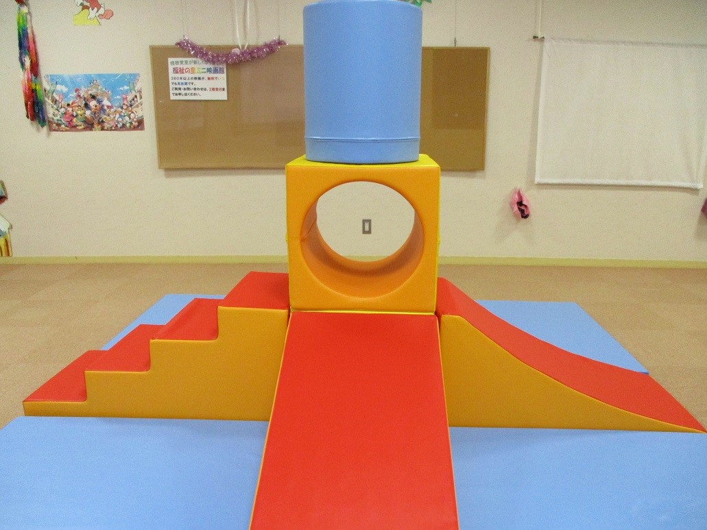 幼児室ブロック.jpg